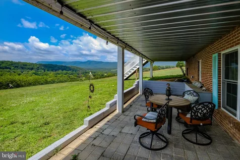 217 Silver Bell Lane Luray VA 22835