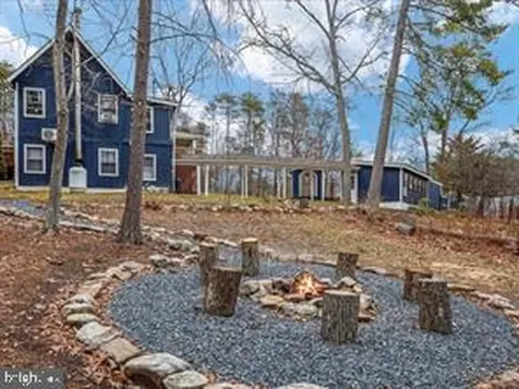 184 Whippoorwill Lane Luray VA 22835