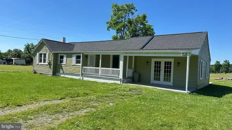 2171 Dry Run Road Luray VA 22835
