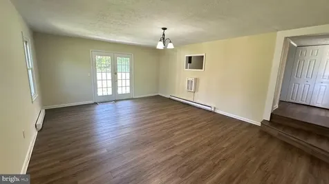 2171 Dry Run Road Luray VA 22835