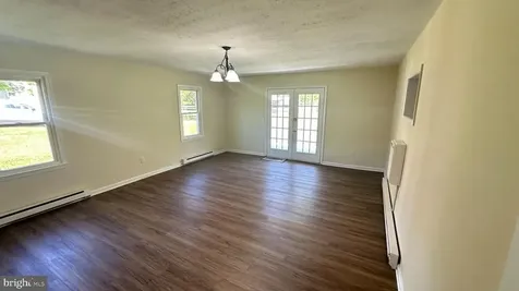 2171 Dry Run Road Luray VA 22835