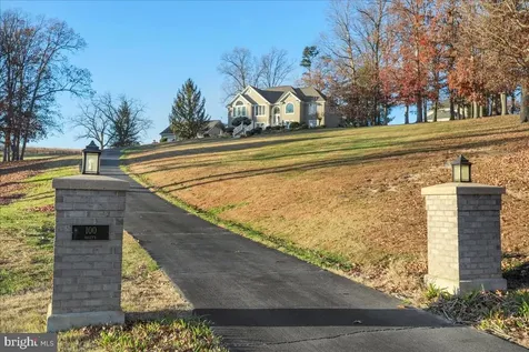 100 Cottage Drive Luray VA 22835