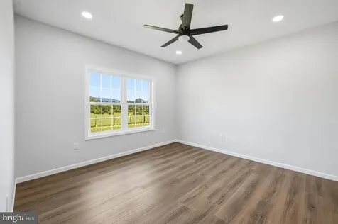131 Deerfield Estates Drive Stanley VA 22851