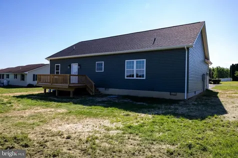 131 Deerfield Estates Drive Stanley VA 22851