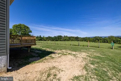 131 Deerfield Estates Drive Stanley VA 22851