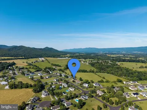 131 Deerfield Estates Drive Stanley VA 22851