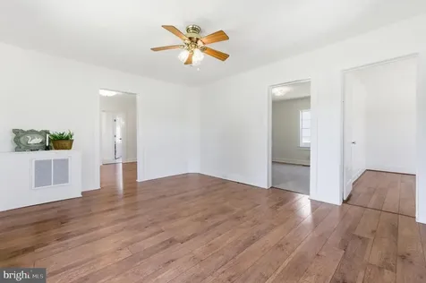 522 Luray Avenue Luray VA 22835