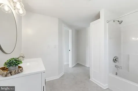 522 Luray Avenue Luray VA 22835