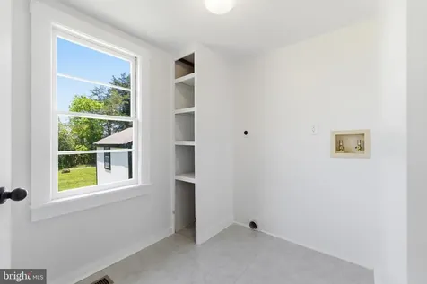 522 Luray Avenue Luray VA 22835