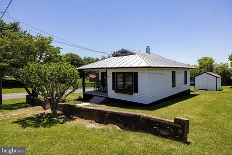 522 Luray Avenue Luray VA 22835