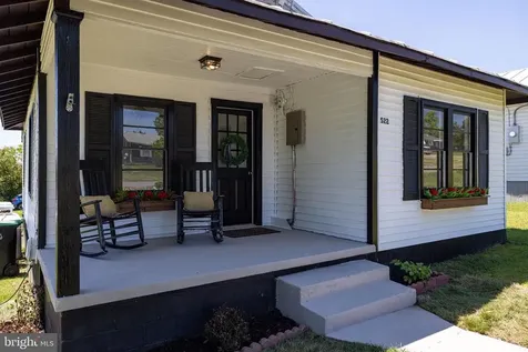 522 Luray Avenue Luray VA 22835