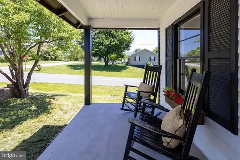 522 Luray Avenue Luray VA 22835