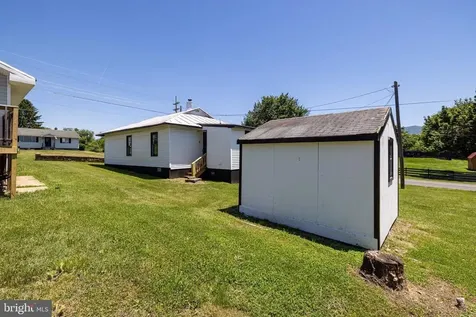 522 Luray Avenue Luray VA 22835