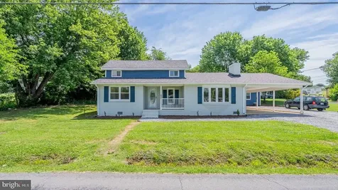 577 Pond Avenue Stanley VA 22851
