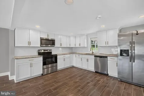 577 Pond Avenue Stanley VA 22851