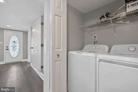 577 Pond Avenue Stanley VA 22851