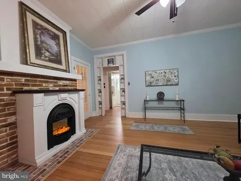 175 Court Street S Luray VA 22835