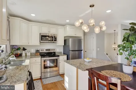 235 Locustdale Loop Shenandoah VA 22849
