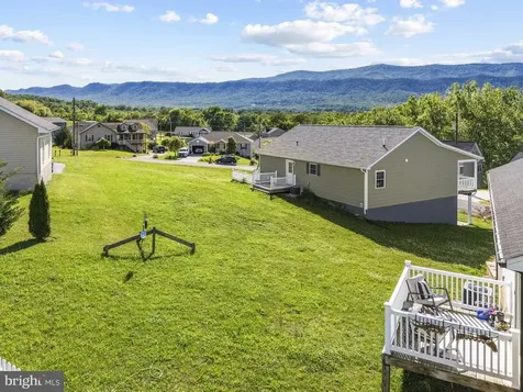 235 Locustdale Loop Shenandoah VA 22849