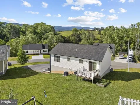 235 Locustdale Loop Shenandoah VA 22849