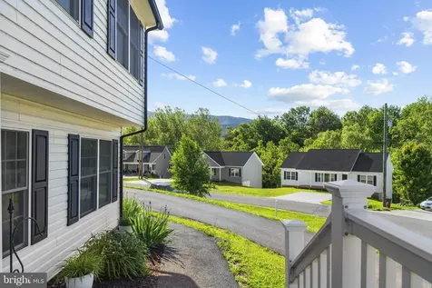 235 Locustdale Loop Shenandoah VA 22849