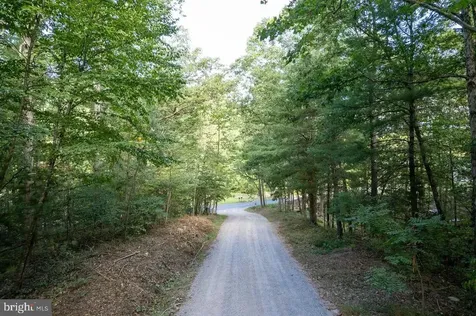 Holiday Hill Road Luray VA 22835