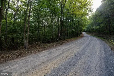 Holiday Hill Road Luray VA 22835
