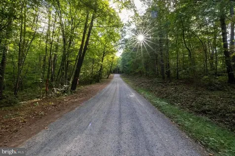 Holiday Hill Road Luray VA 22835