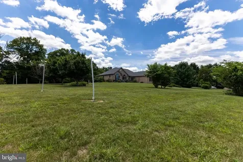 825 Parkview Estates Road Luray VA 22835