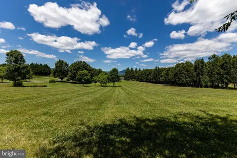 825 Parkview Estates Road Luray VA 22835