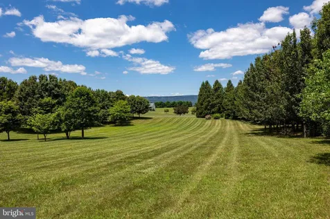 825 Parkview Estates Road Luray VA 22835