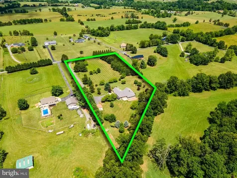 825 Parkview Estates Road Luray VA 22835