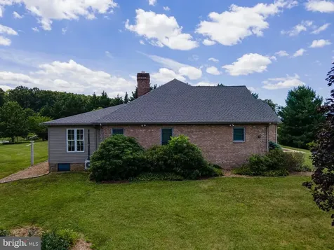 825 Parkview Estates Road Luray VA 22835