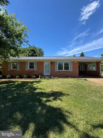 2 Springcrest Drive Luray VA 22835