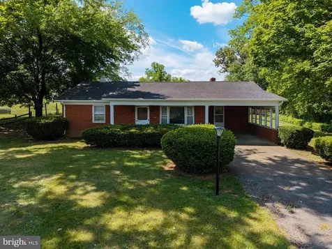 2275 Us Highway 211 W Luray VA 22835