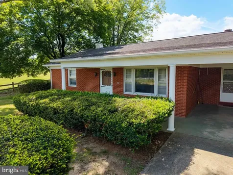 2275 Us Highway 211 W Luray VA 22835