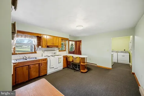 2275 Us Highway 211 W Luray VA 22835