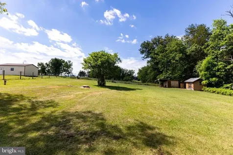 2275 Us Highway 211 W Luray VA 22835