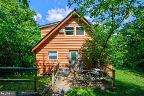 707 Overlook Drive Rileyville VA 22650