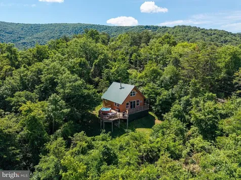 707 Overlook Drive Rileyville VA 22650