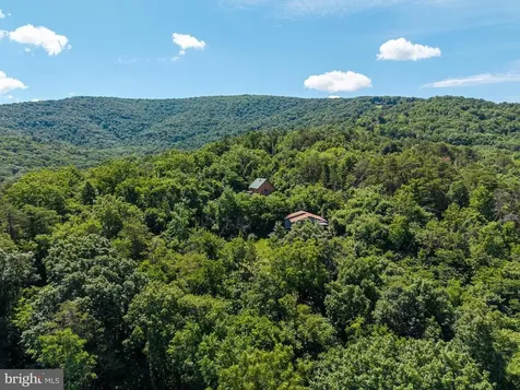 707 Overlook Drive Rileyville VA 22650