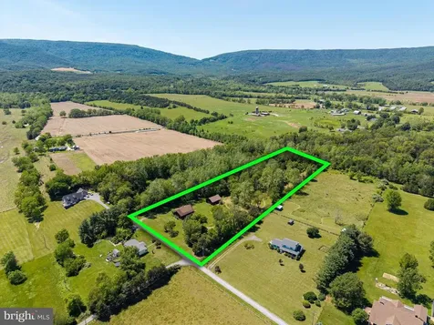 214 Mimosa Lane Luray VA 22835