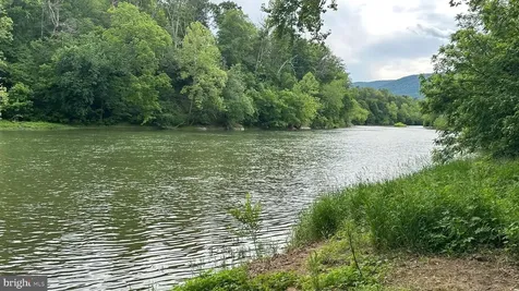 214 Mimosa Lane Luray VA 22835