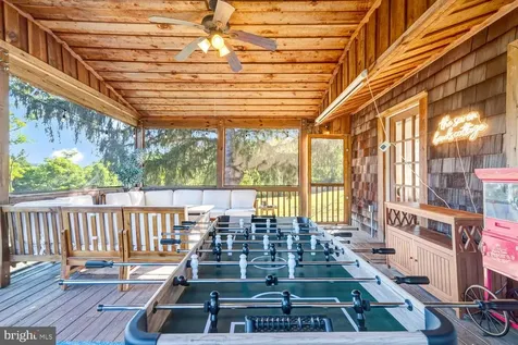 6235 Page Valley Road S Luray VA 22835