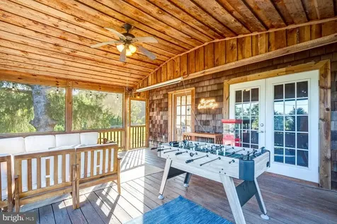 6235 Page Valley Road S Luray VA 22835