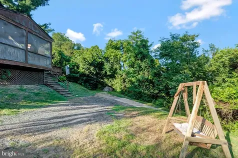 6235 Page Valley Road S Luray VA 22835