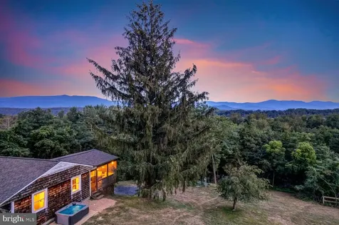 6235 Page Valley Road S Luray VA 22835