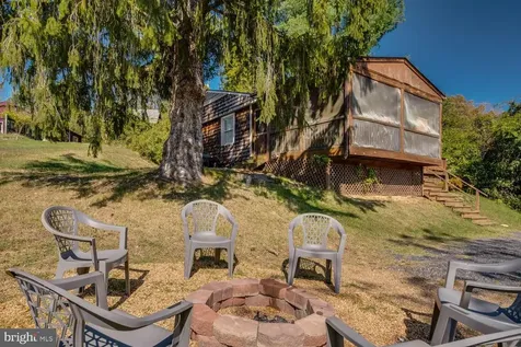 6235 Page Valley Road S Luray VA 22835