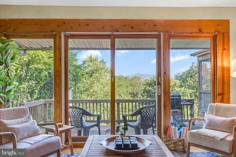 6235 Page Valley Road S Luray VA 22835