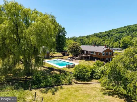 3259 Ida Road Luray VA 22835